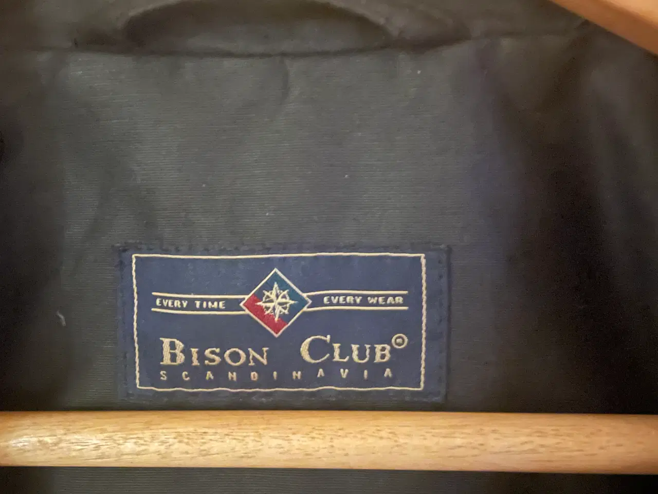 Billede 2 - Bison club, frakke oilskin str XL