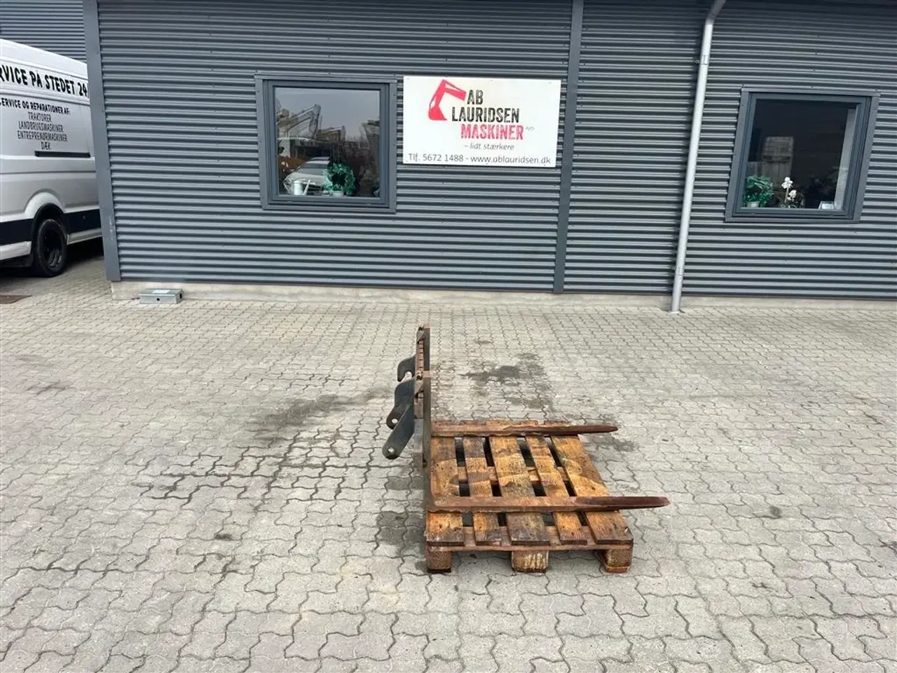 Billede 1 - - - - Pallegaffelsæt til Kramer minilæsser