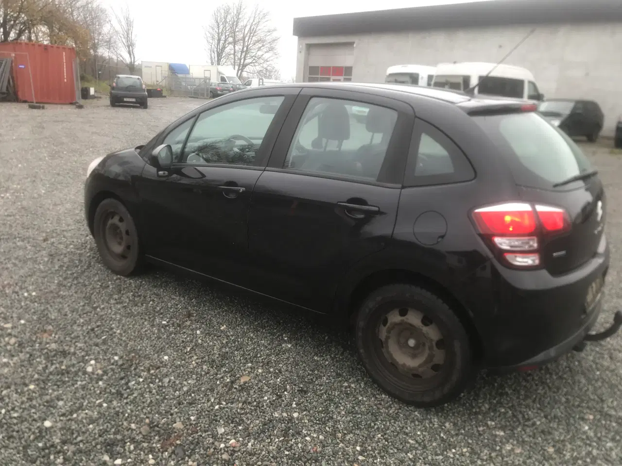 Billede 4 - Citroen c3 fra 2015 1,6 4-dørs M. Bagklap Halvårli