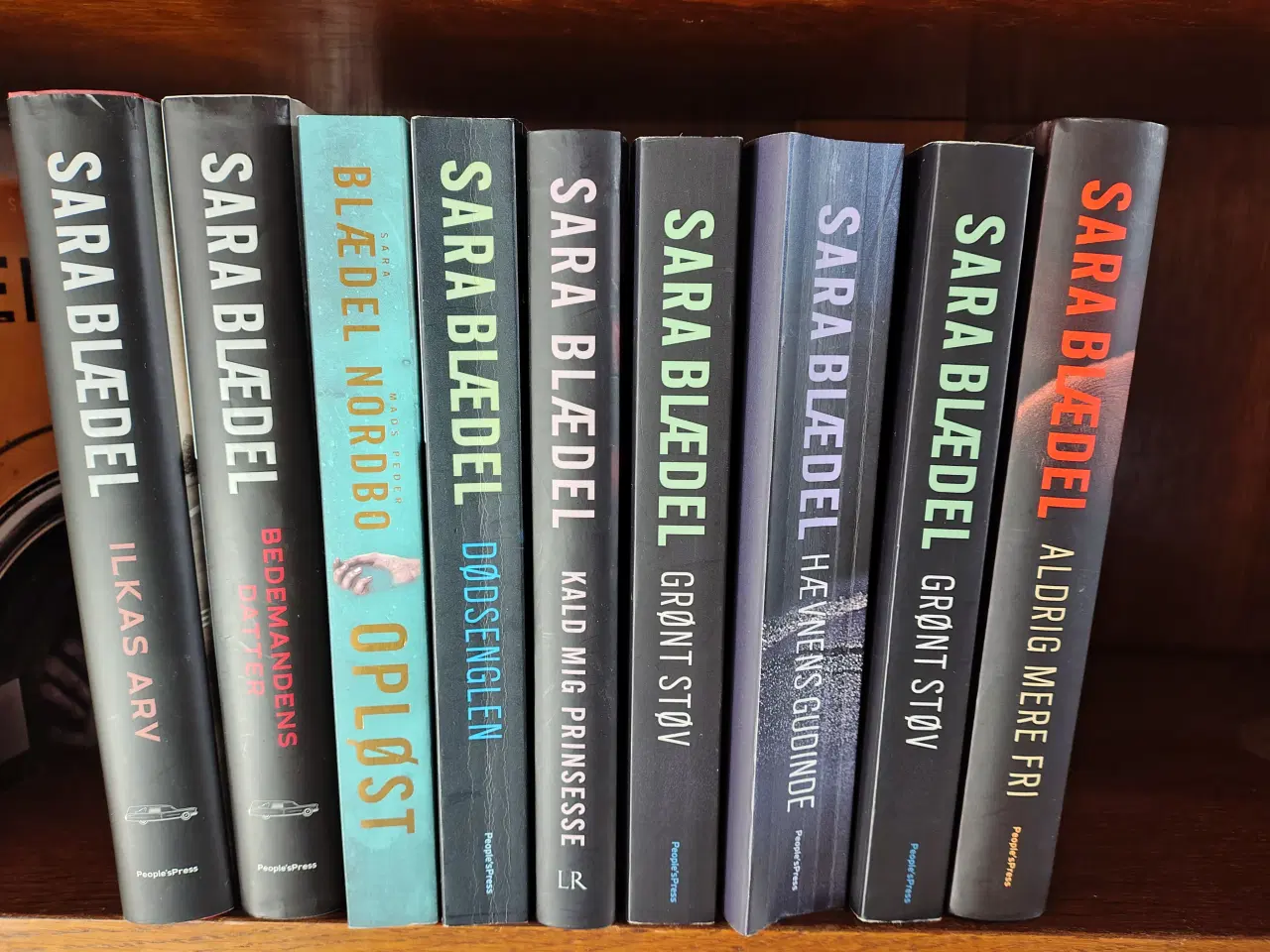 Billede 1 - Sara Blædel Bøger