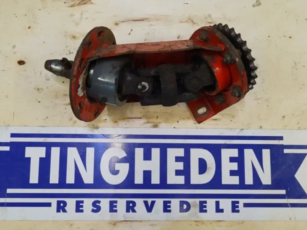 Billede 3 - Massey Ferguson 40 PTO Tømmerør 45623000