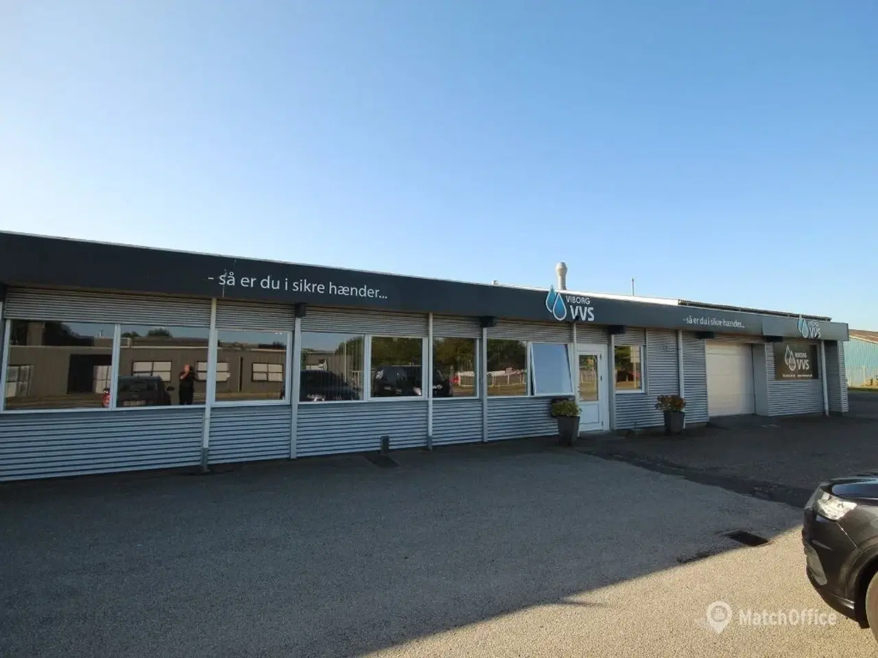 Billede 1 - 322 kvm erhvervslejemål med gode tilkørselsforhold