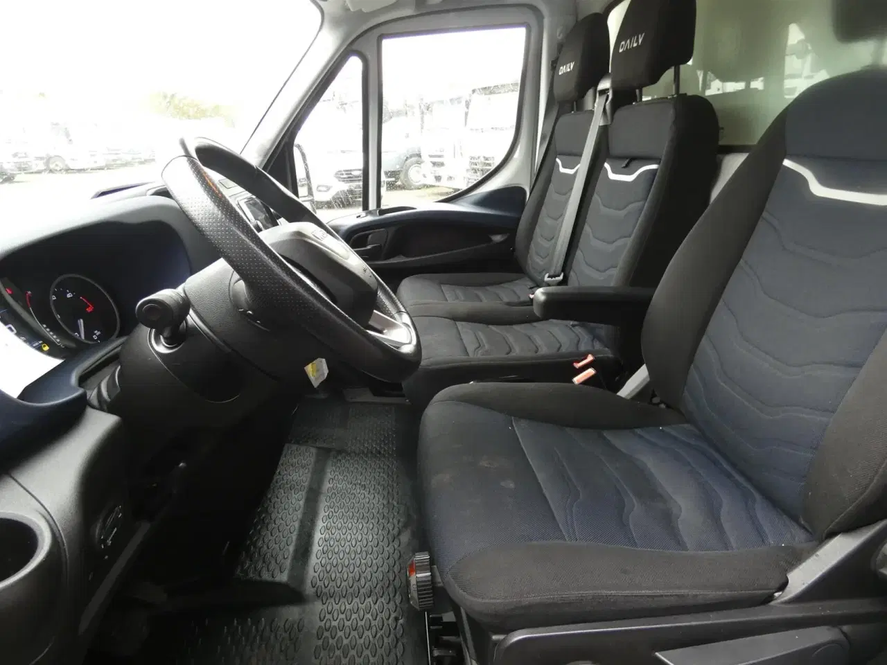 Billede 10 - Iveco Daily 35S16 12m3 2,3 D 156HK Van 8g Aut.