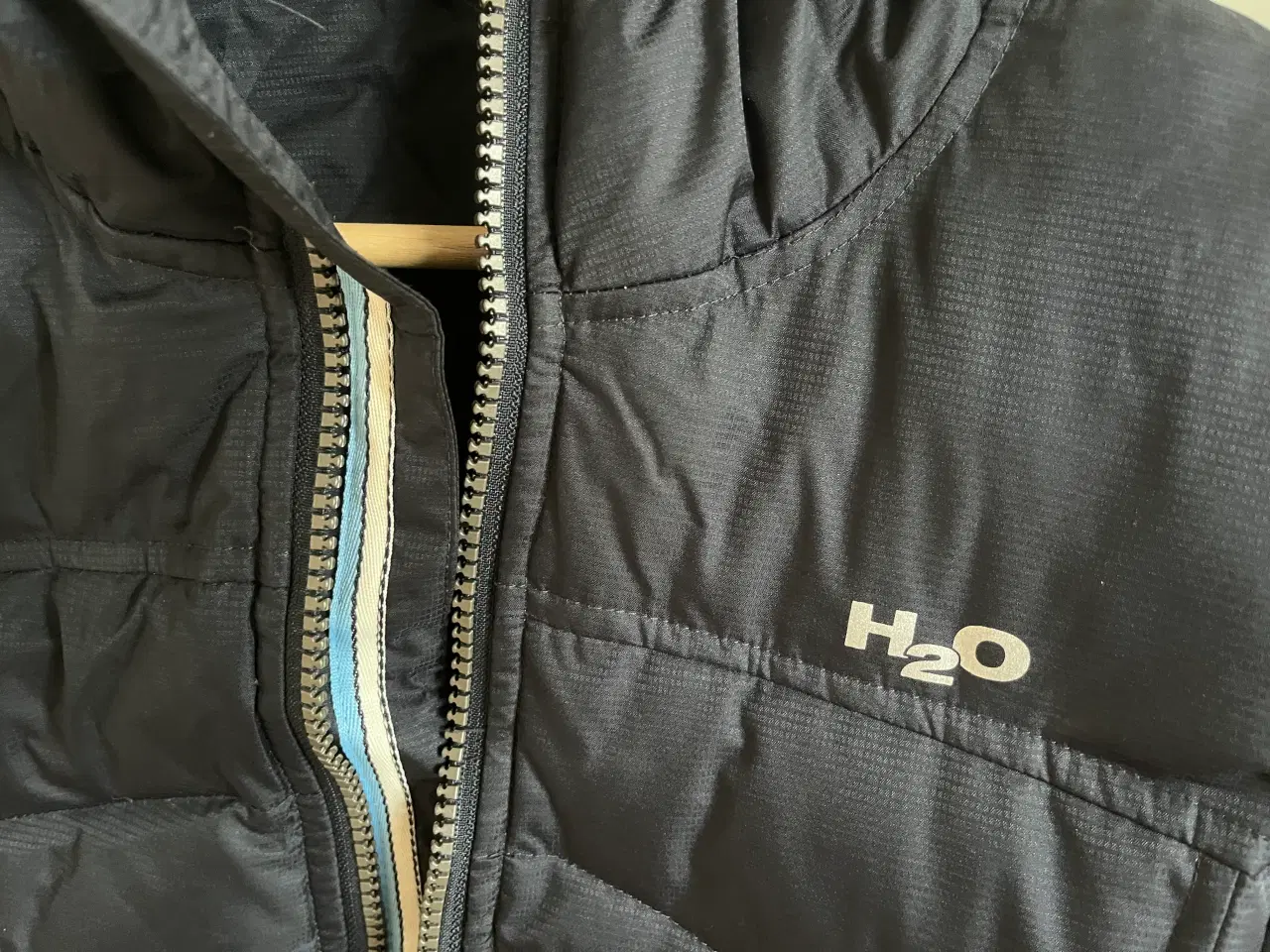 Billede 2 - H2O dame-dunjakke med hætte