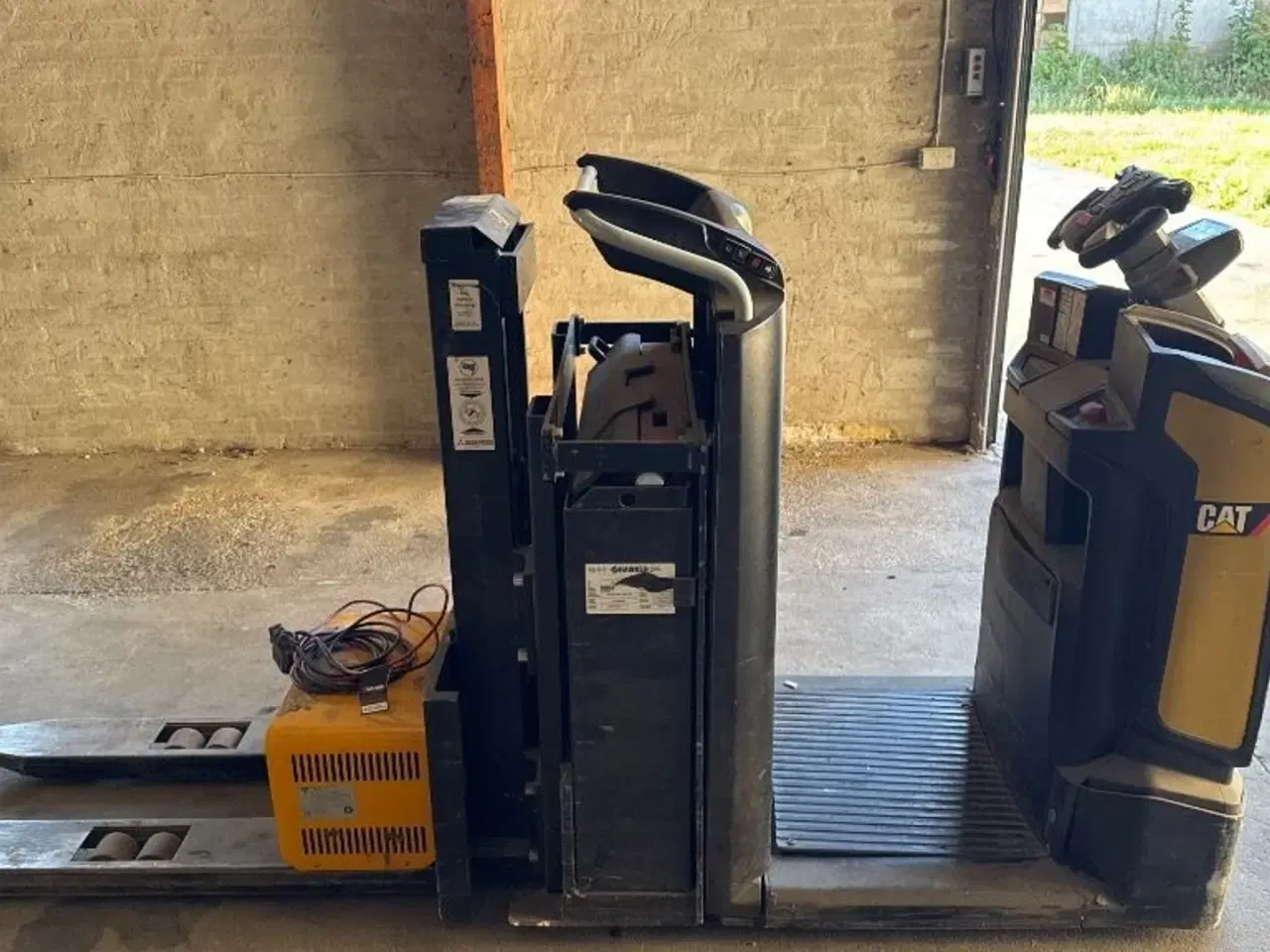 Billede 5 - CAT-HAWKER NO10NEF 1000kg