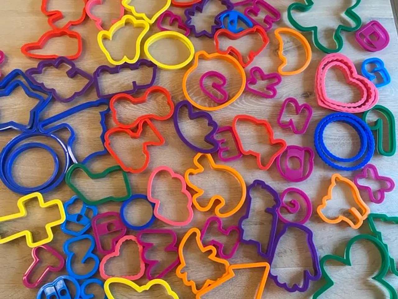 Billede 2 - Cookie cutters til børn