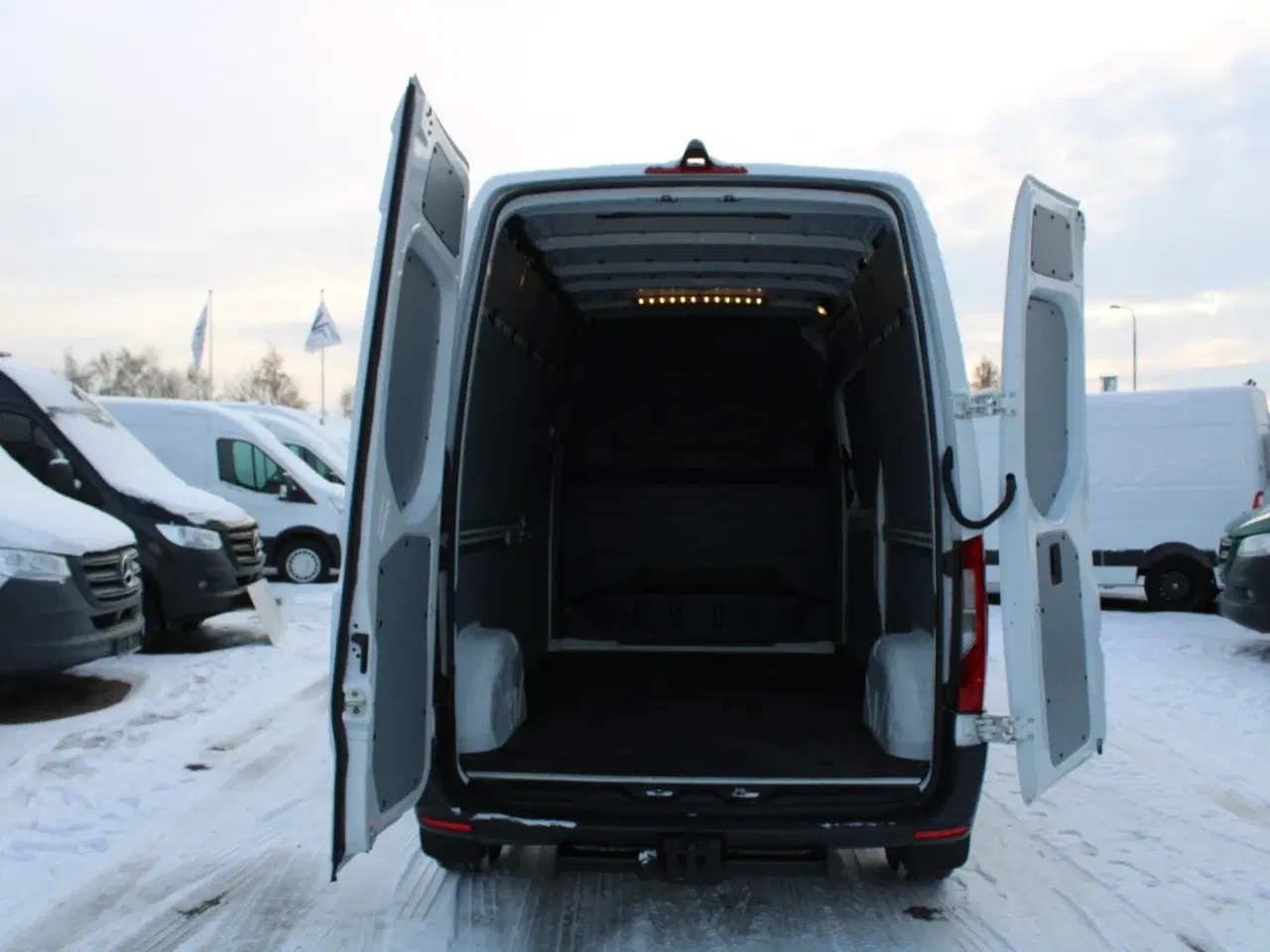 Billede 11 - Mercedes Sprinter 315 2,0 CDi A2 Kassevogn aut. FWD