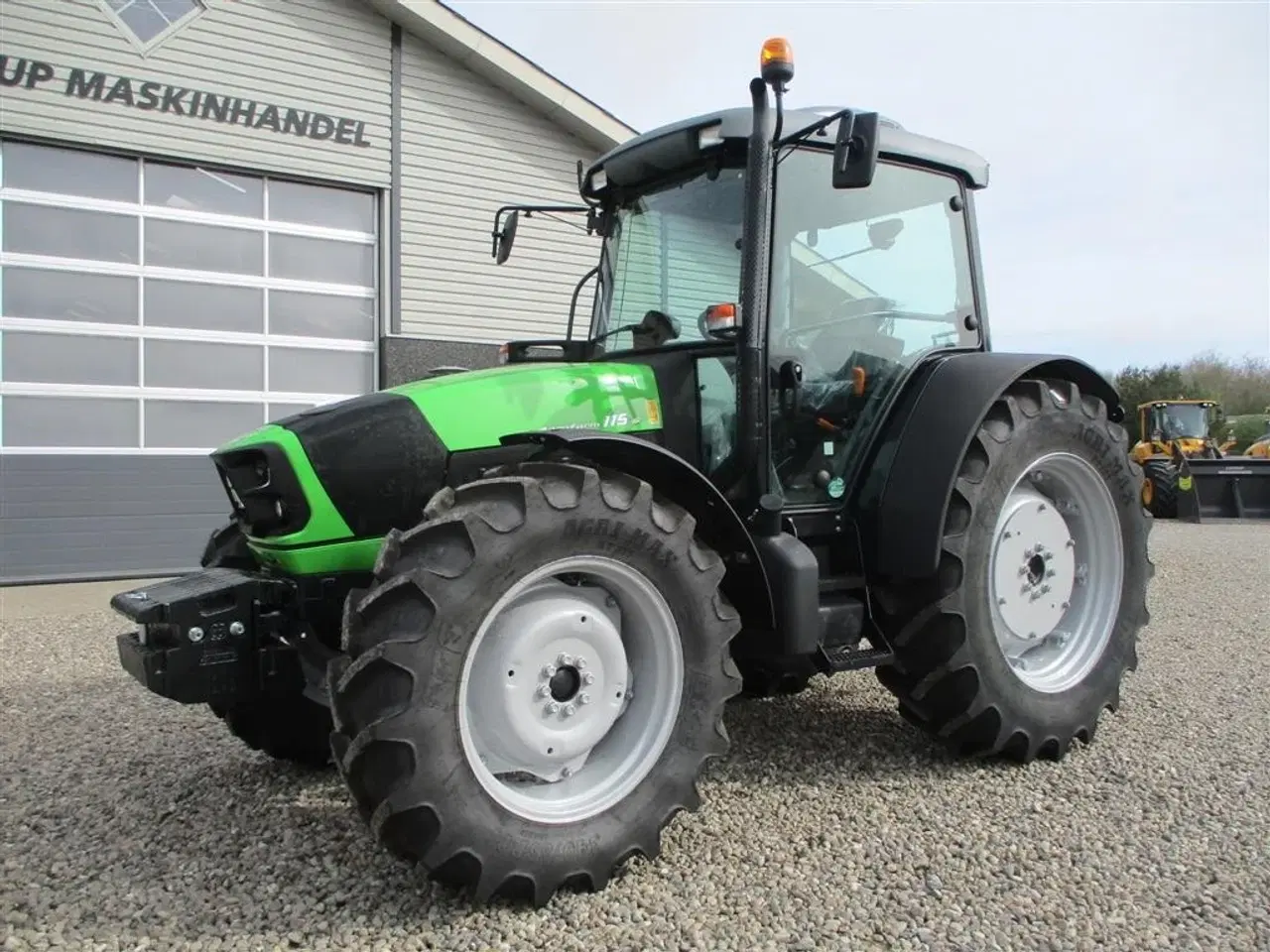 Billede 16 - Deutz-Fahr Agrofarm 115G New and Unused tractor with 30F+30R Hi-Lo and CreepGear