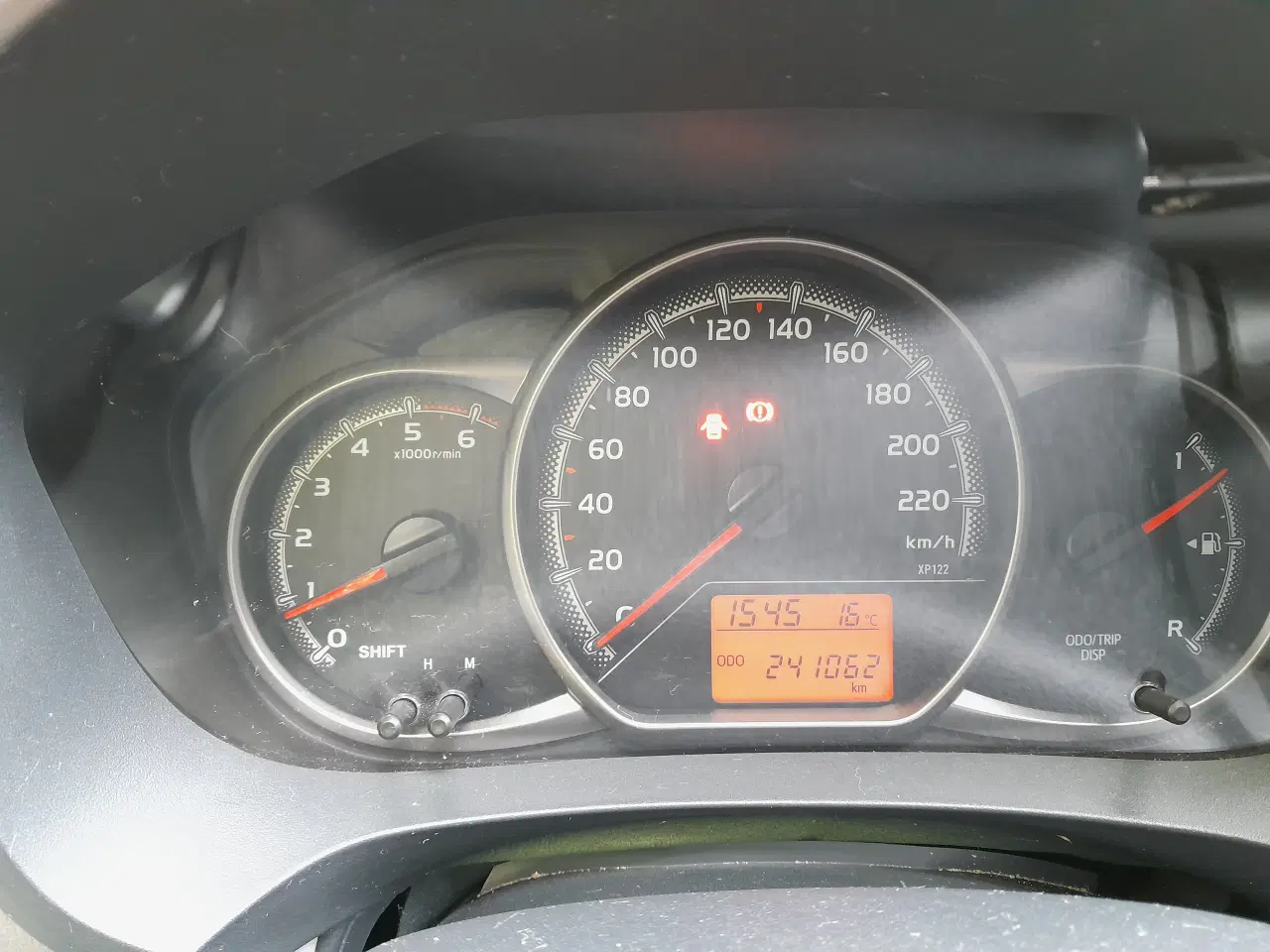Billede 8 - Yaris 1.4D 2015, nysynet, med træk, momsfri
