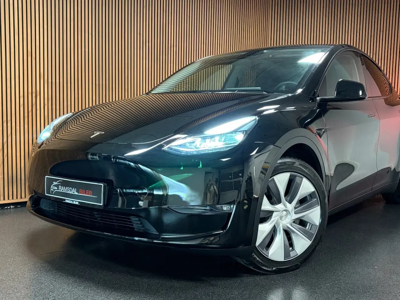 Billede 2 - Tesla Model Y Long Range AWD