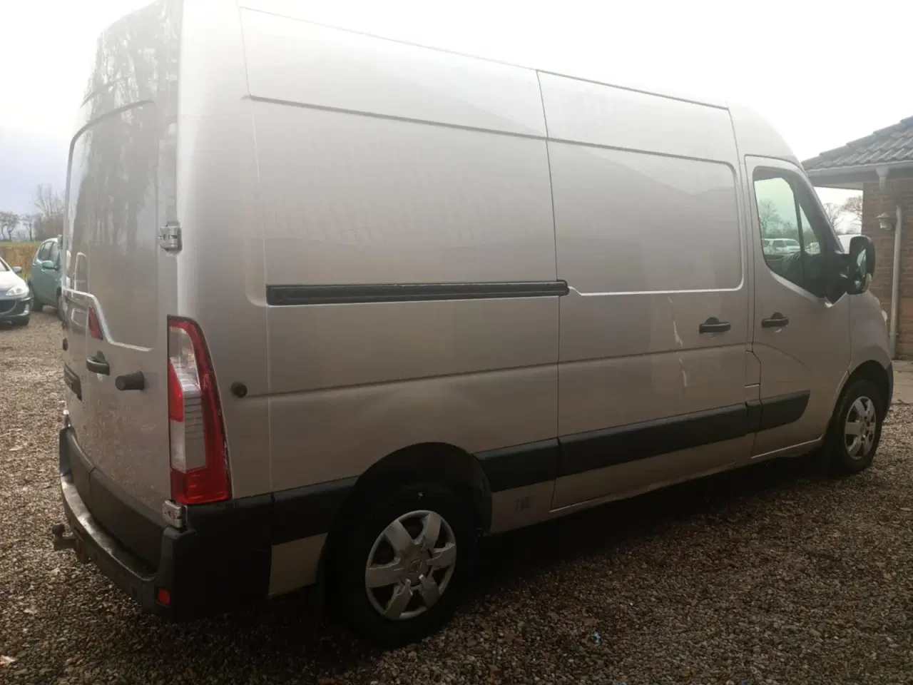 Billede 4 - Renault Master III T35 2,3 dCi 150 L2H2 Kassevogn aut.
