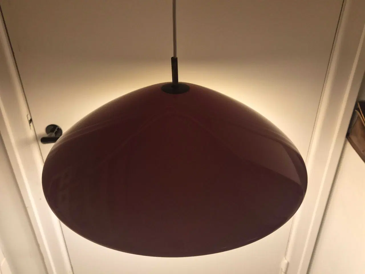 Billede 5 - Rød retrolampe med lækkert design