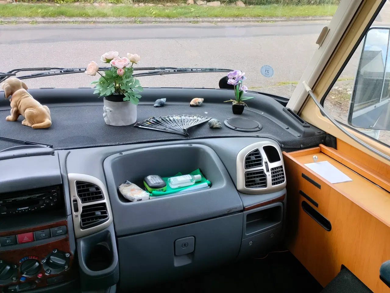 Billede 13 - Hymer Classic fuldintegreret B654