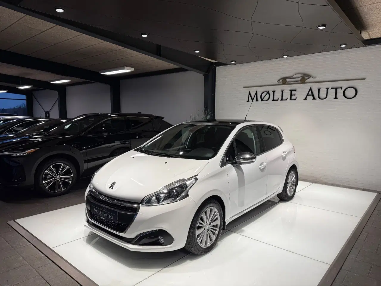 Billede 2 - Peugeot 208 1,6 BlueHDi 100 Allure Sky