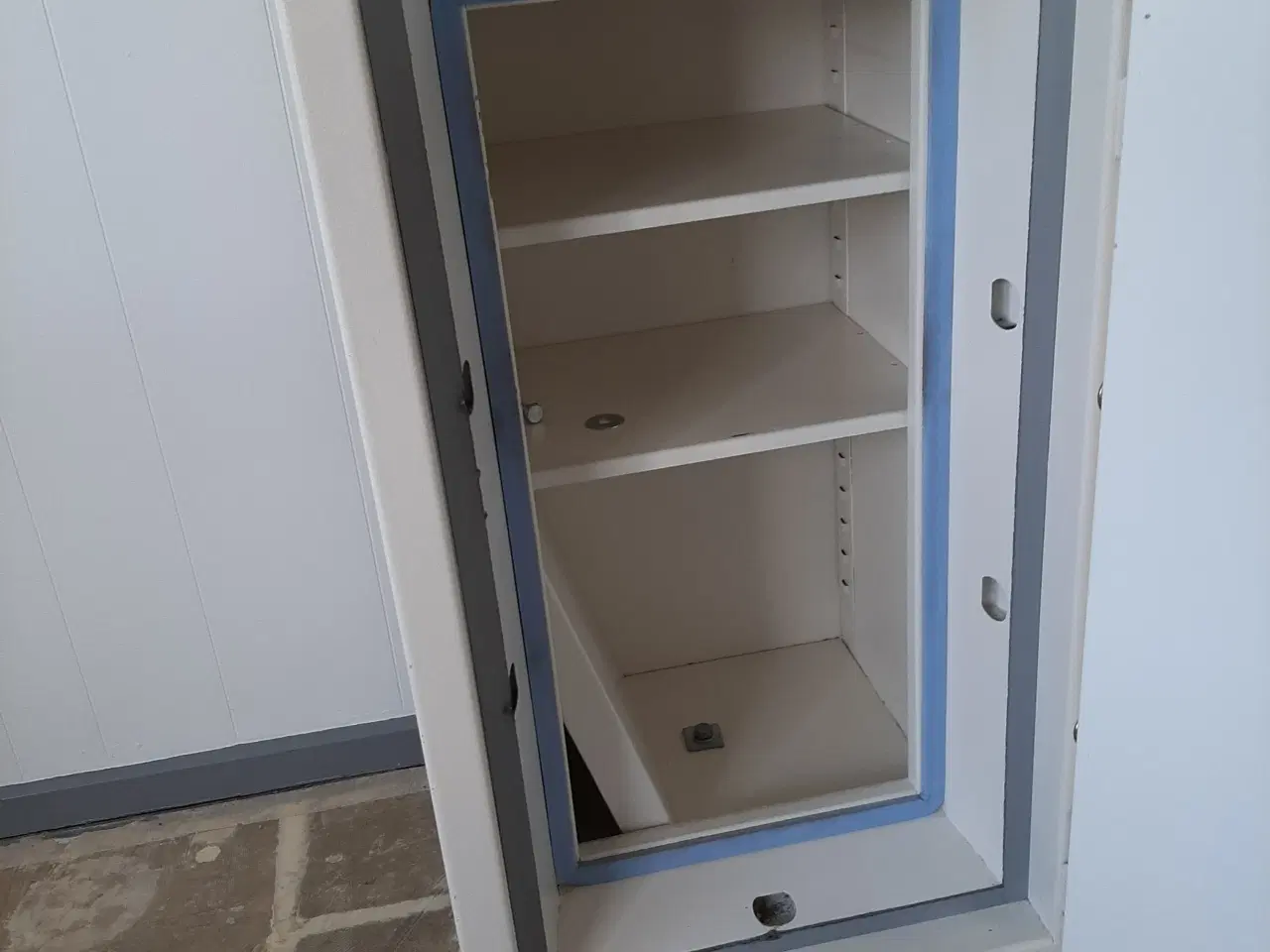 Billede 1 - Brand/ sikkerheds skab vægt ca. 300 kg