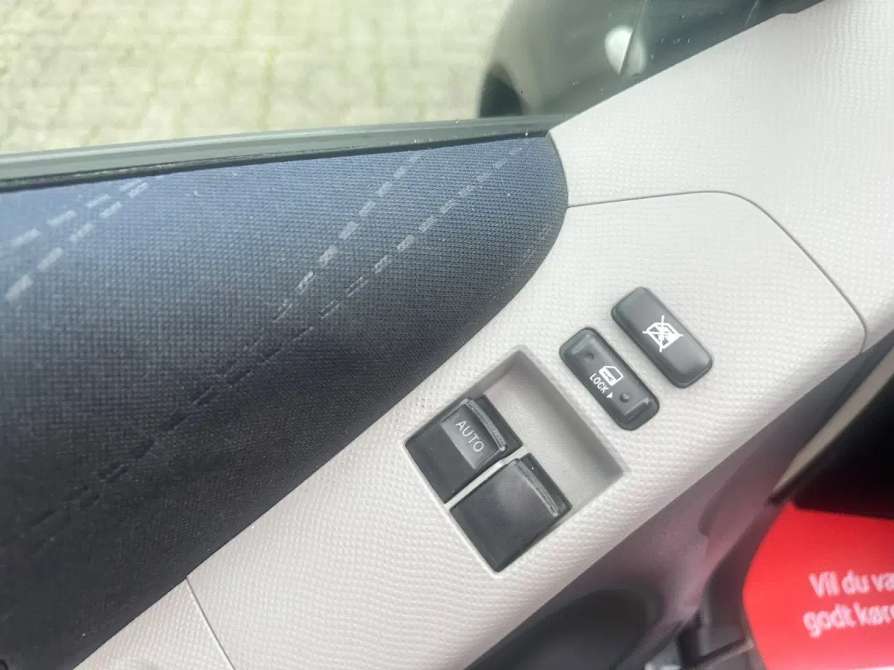 Billede 12 - Toyota Yaris 1,3 VVT-i Terra