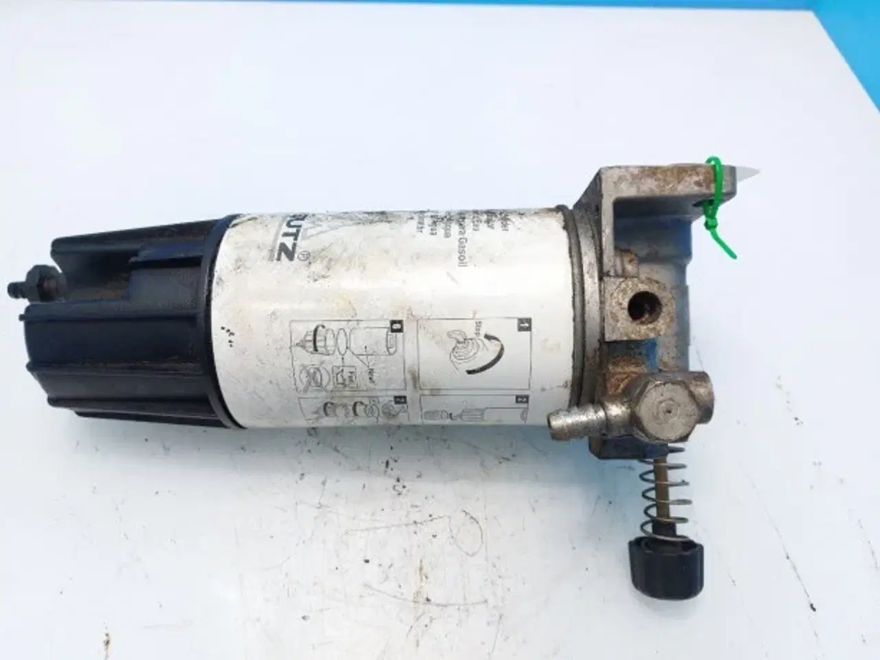 Billede 12 - Deutz Brændstoffilterhus 04291642