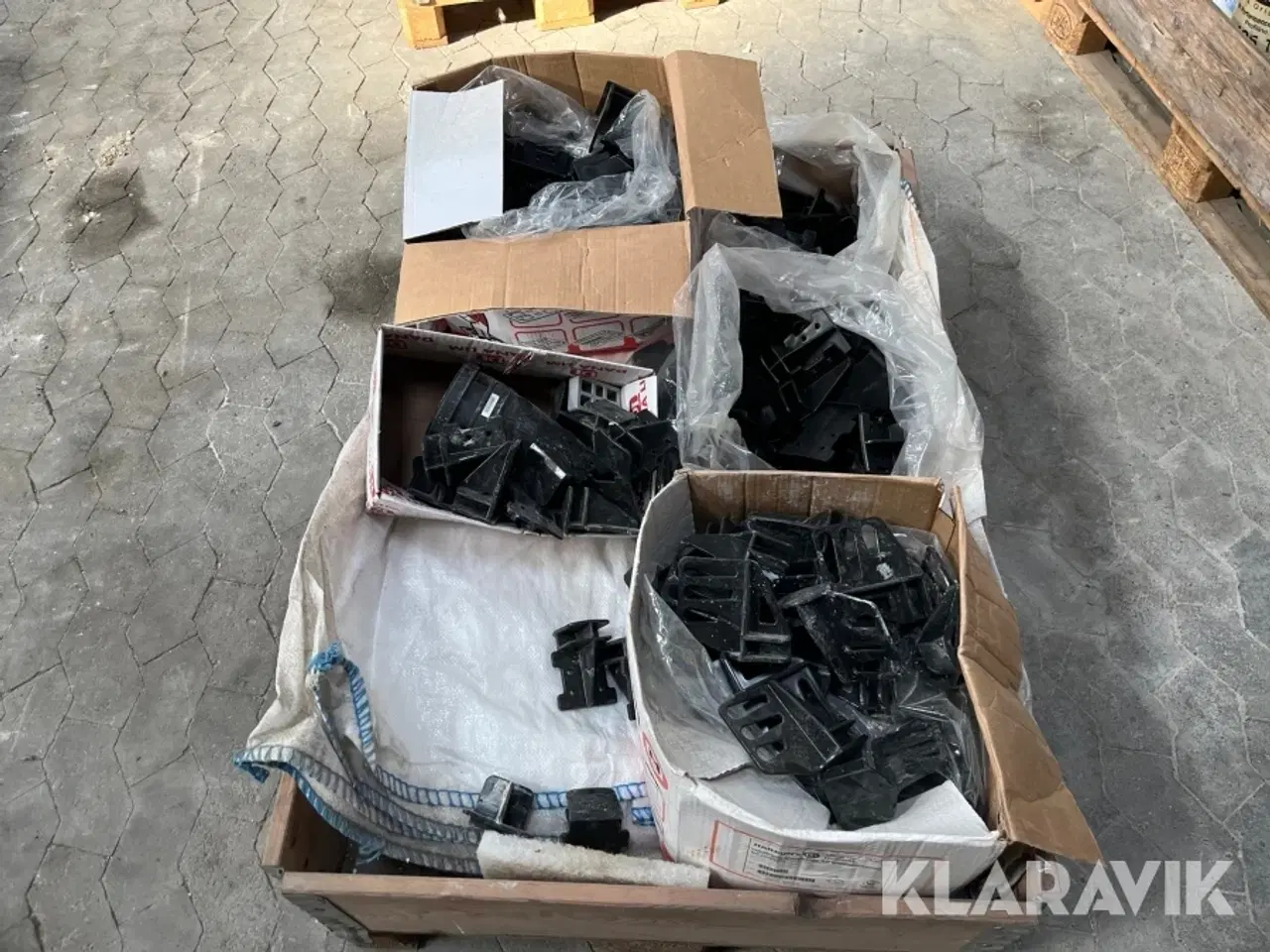 Billede 4 - Lot - Beslag Harpun Assorterede modeller