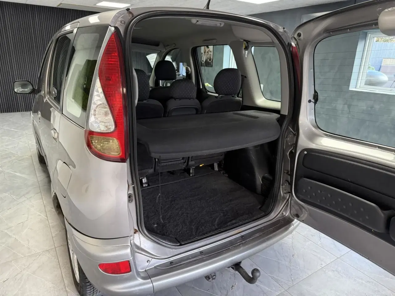 Billede 5 - Toyota Yaris Verso 1,3 Linea Sol 86HK