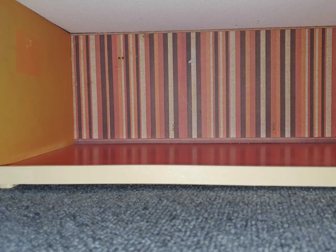 Billede 8 - Lundby dukkehus under etage Fra  1975