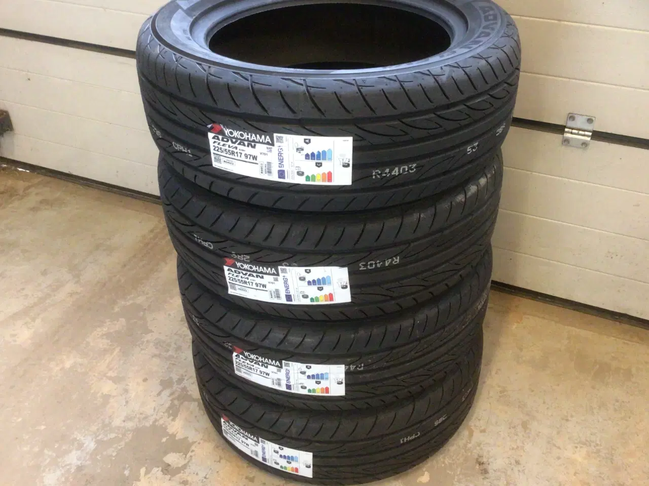 Billede 1 - Nye YOKOHAMA ADVAN 225/55R17