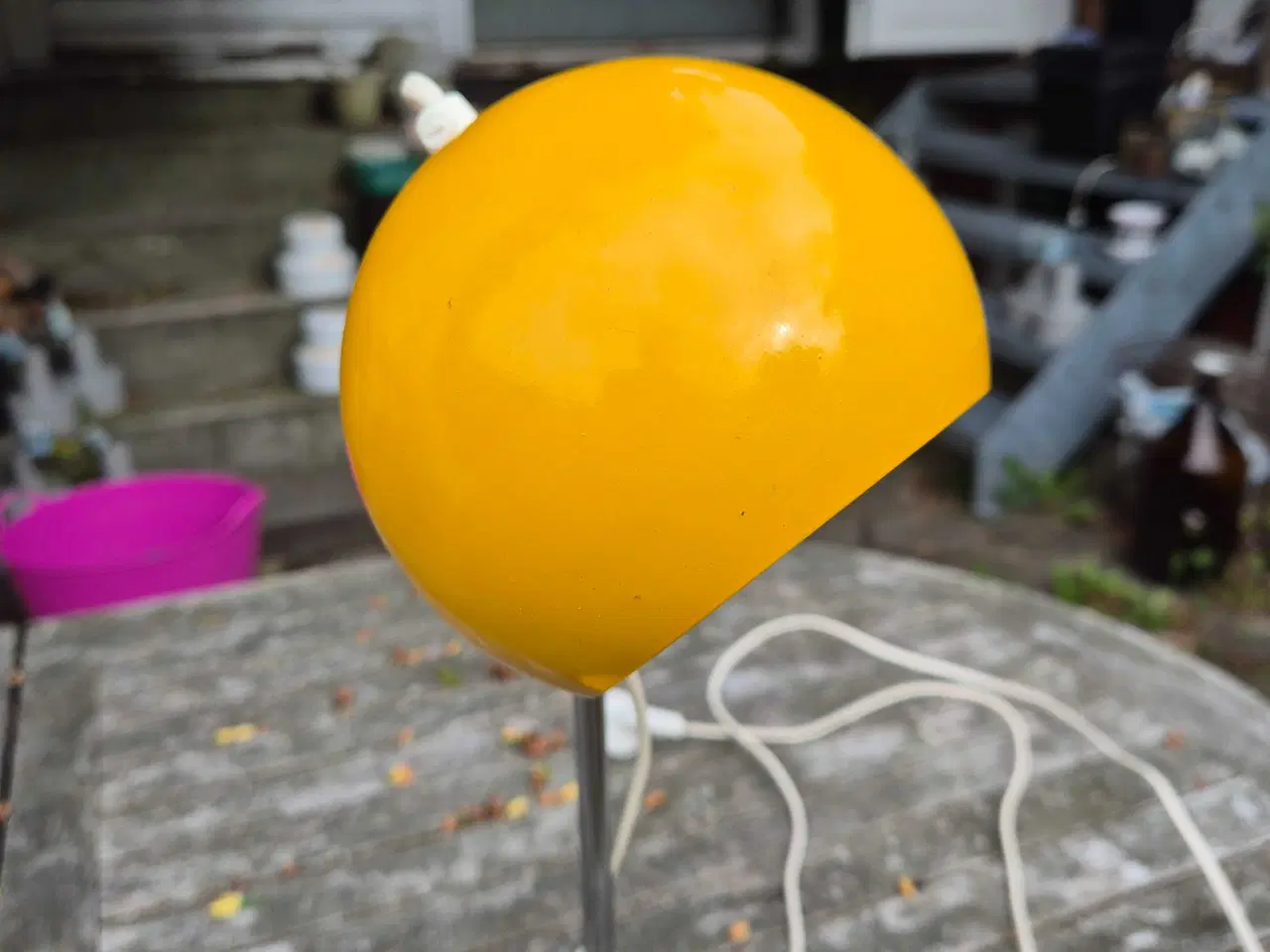Billede 4 - Herlig gul retro bordlampe 