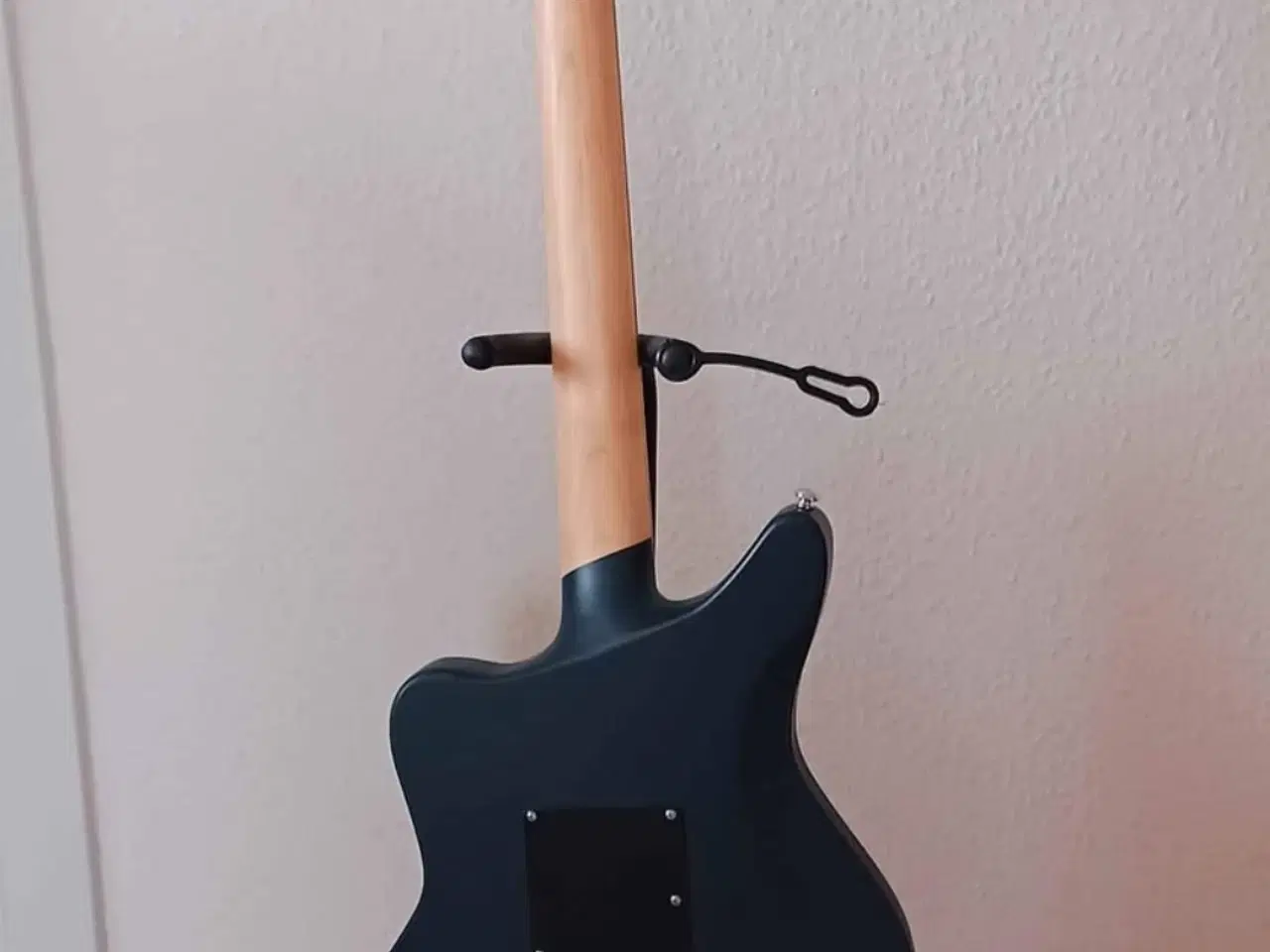 Billede 3 - D'Angelico Rob Weir Signature Guitar 
