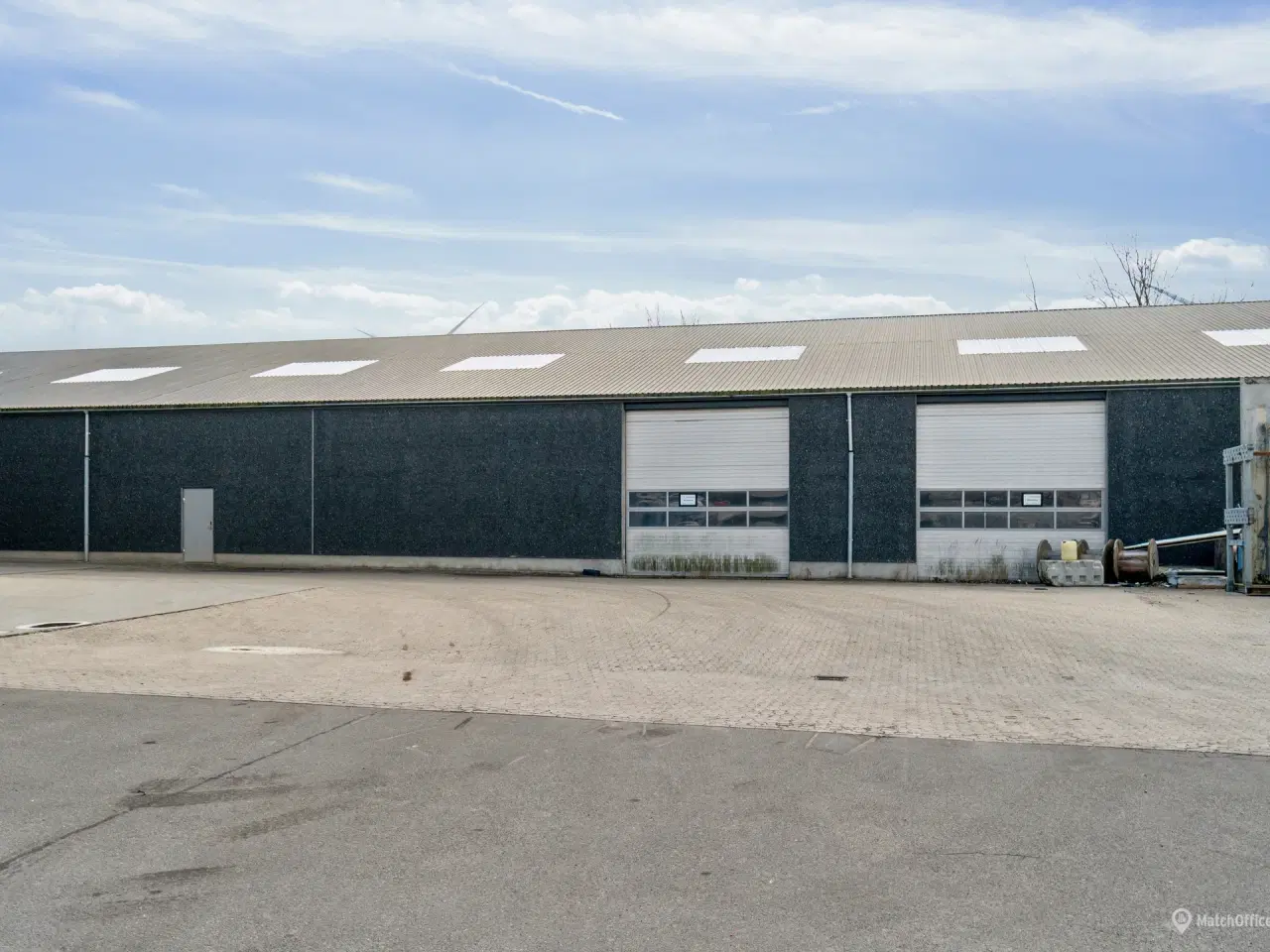 Billede 15 - 2.080 m2 logistiklejemål med 6 porte og en loftshøjde på 8 m.  beliggende i Hvidovre.