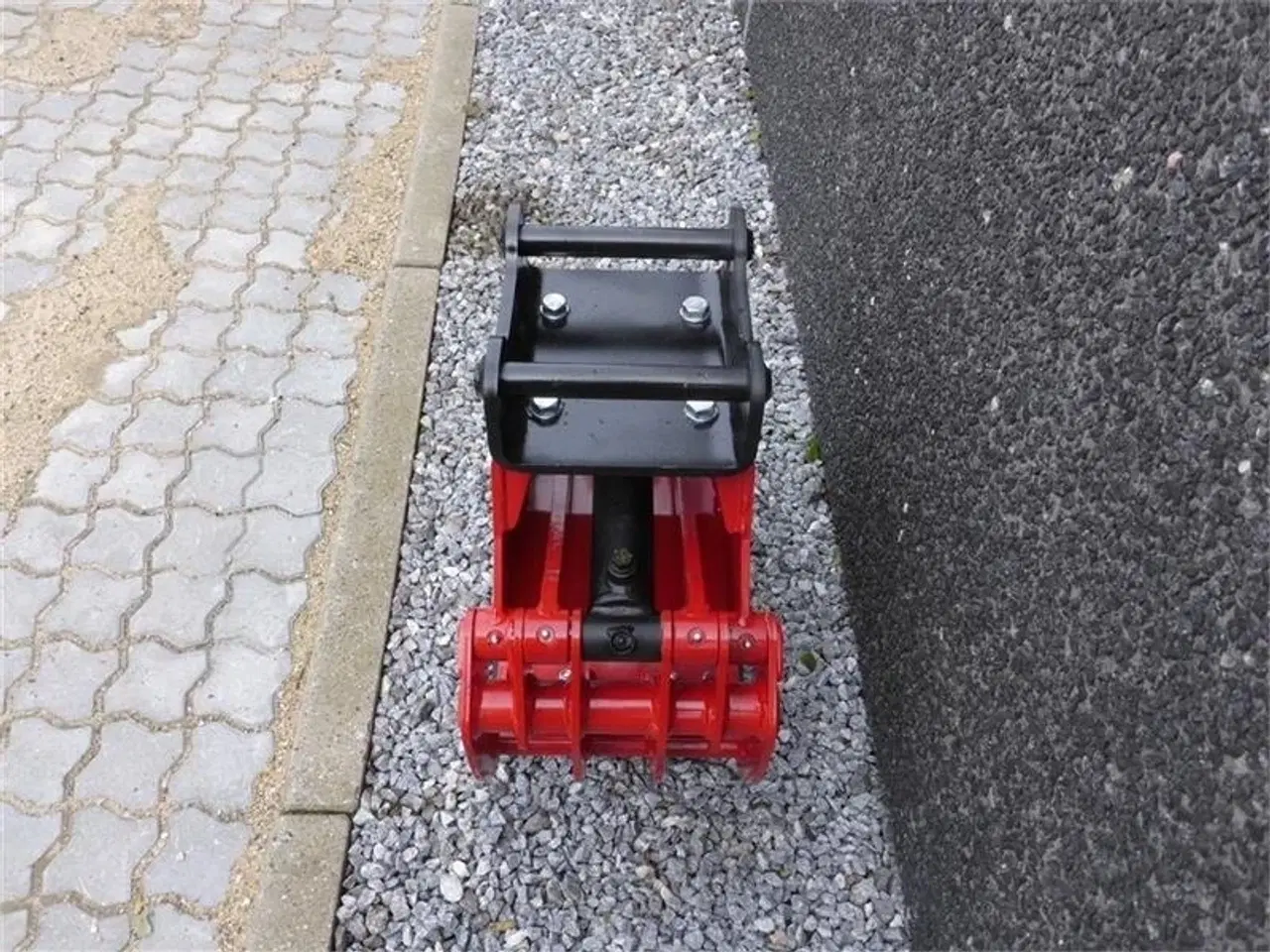 Billede 2 - [Other] - - - TG 2 sortegrab til minigraver