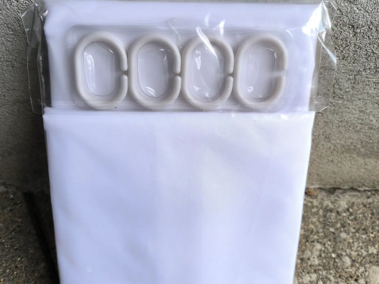 Billede 1 - Badeforhæng hvid