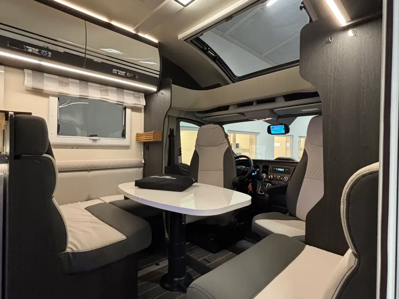 Billede 10 - Autocamper til salg - Roller Team 285 P Kronos