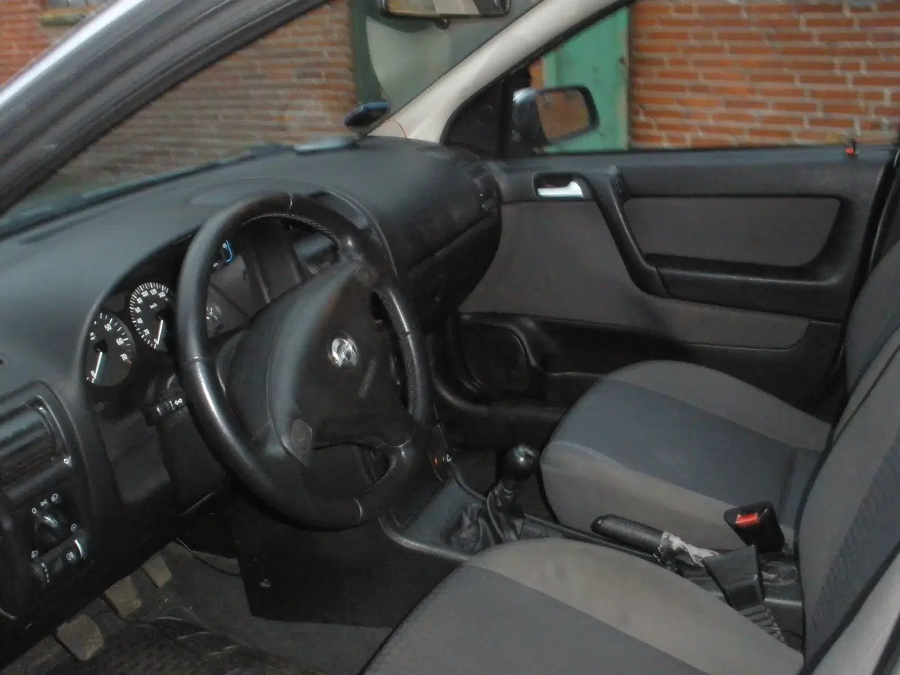 Billede 3 - Opel Astra 1,6I  Twinport 5 dørs