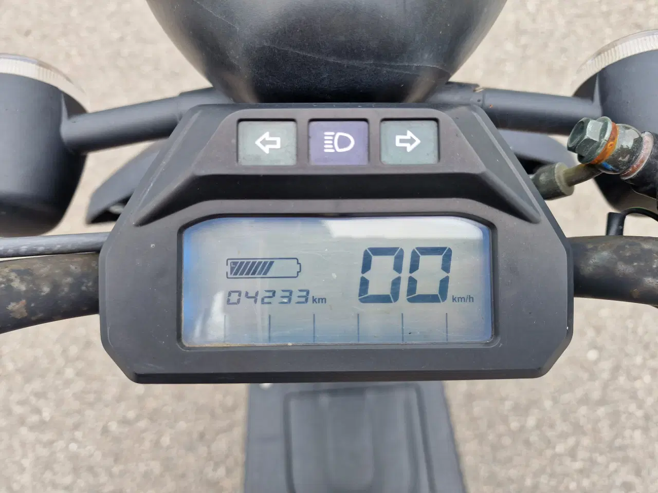 Billede 1 - El-knallert 45 – VGA VAX – klar til brug