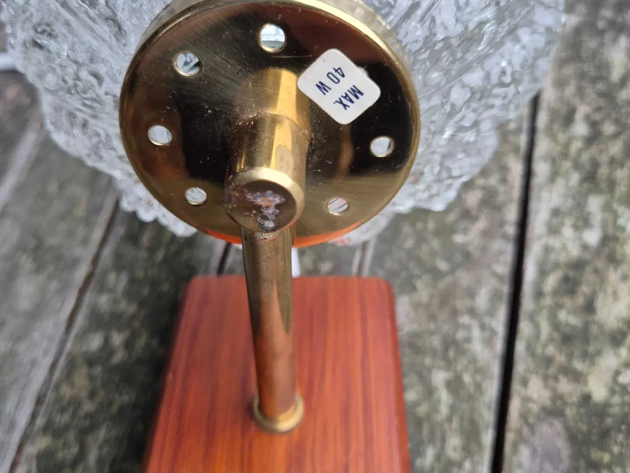 Billede 9 - Svensk væglampe med glaskuppel 