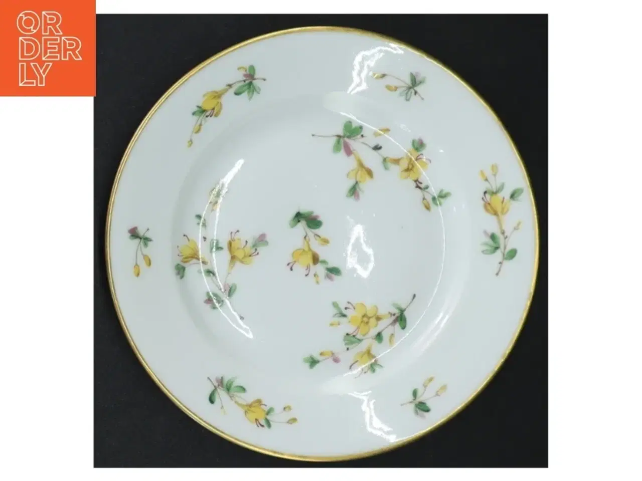Billede 4 - Porcelænstallerkener med blomstermotiv (str. Ø 16 cm)