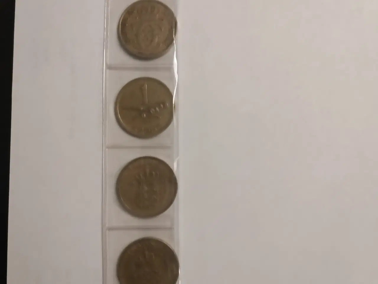 Billede 2 - 6 stk. "gule" 1 kroner