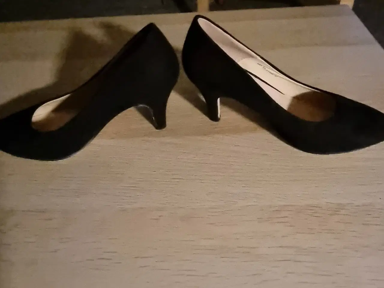 Billede 5 - Bianco pumps i sort læder/ruskind 