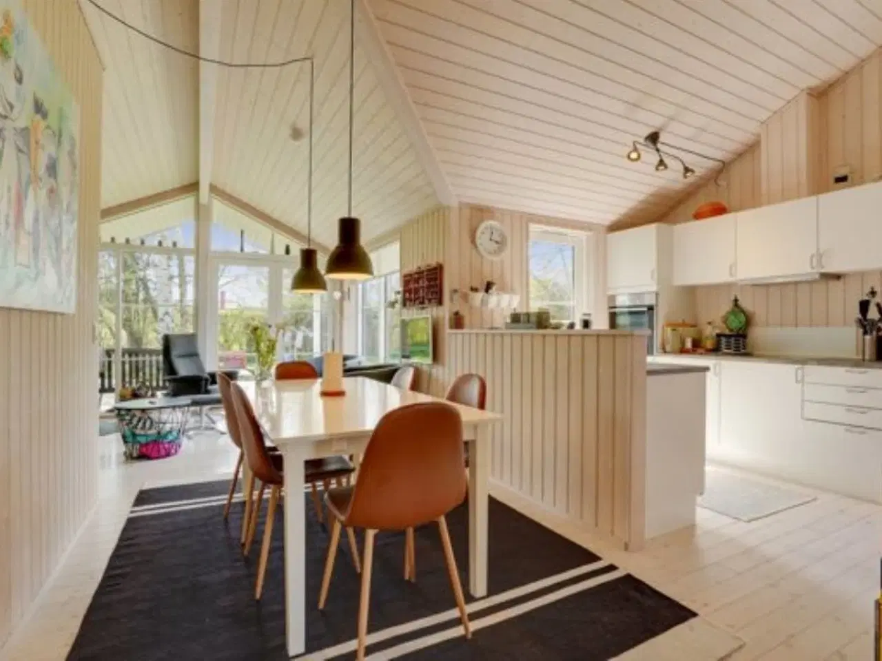 Billede 3 - Feriebolig med sovepladser til 8 personer, (6 + 2 opredning i stue)  
t�t p� b�rnevenlig strand 
perfekt beliggenhed, t�t p� attraktioner