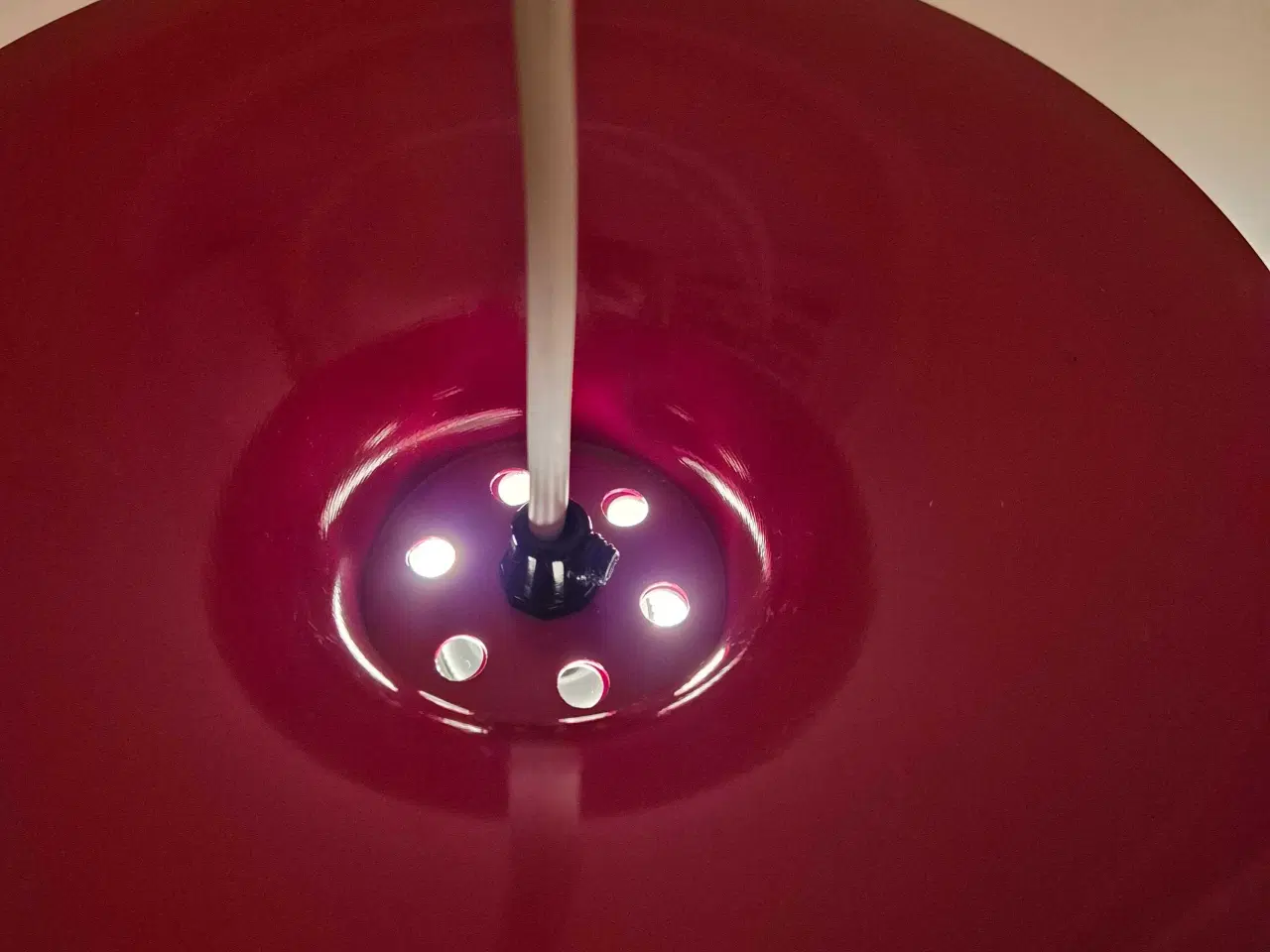 Billede 20 - Herlig rød trompetpendel