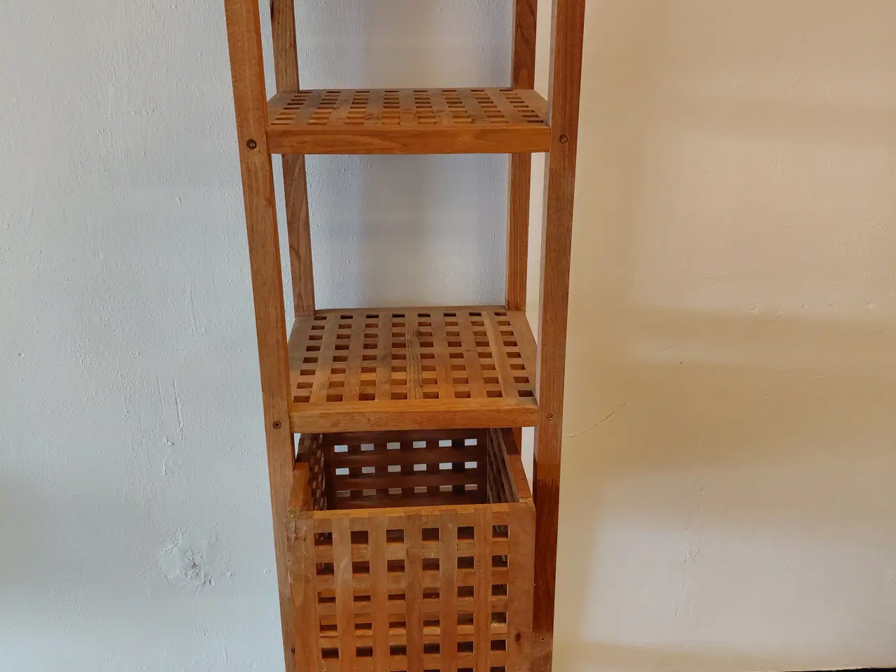 Billede 2 - Teak lignende reol