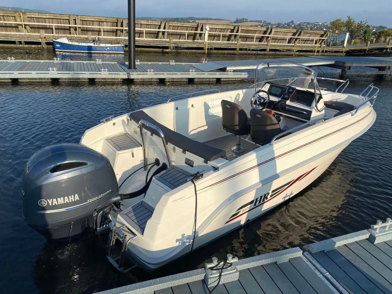 Billede 1 - HR 602 CC med 150 hk Yamaha