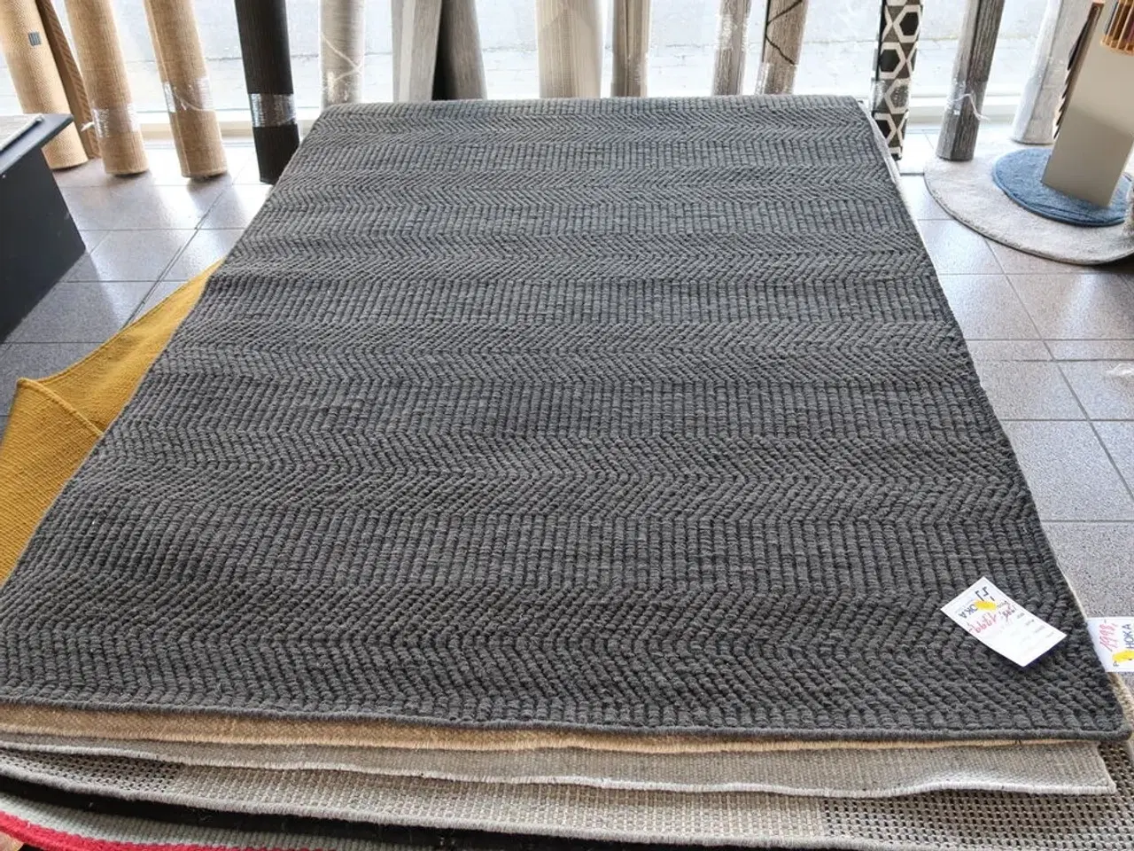 Billede 1 - Gulvtæppe KIEL Uld