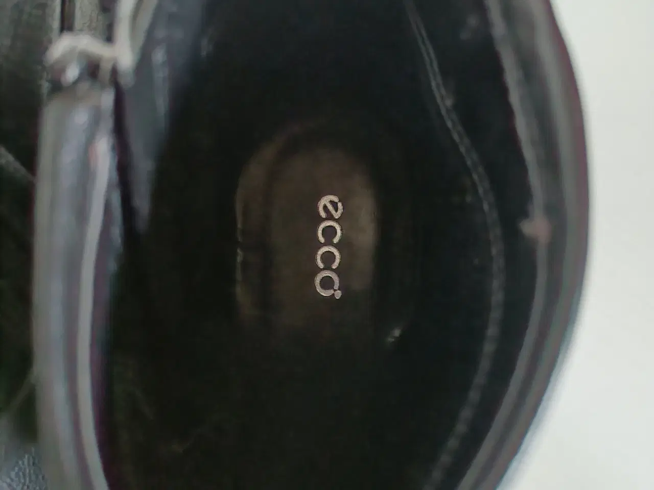 Billede 2 - Ecco sort læder sko 39str 