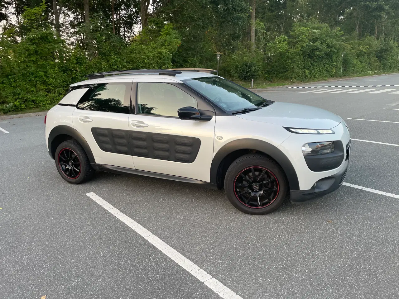 Billede 5 - CITROËN C4 Cactus 1,2 4-DØRS MED BAGKLAP 5 Man
