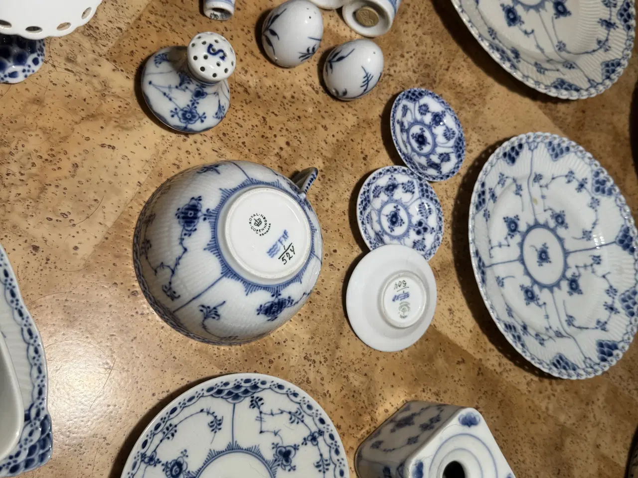 Billede 18 - Mussemalet porcelæn sælges