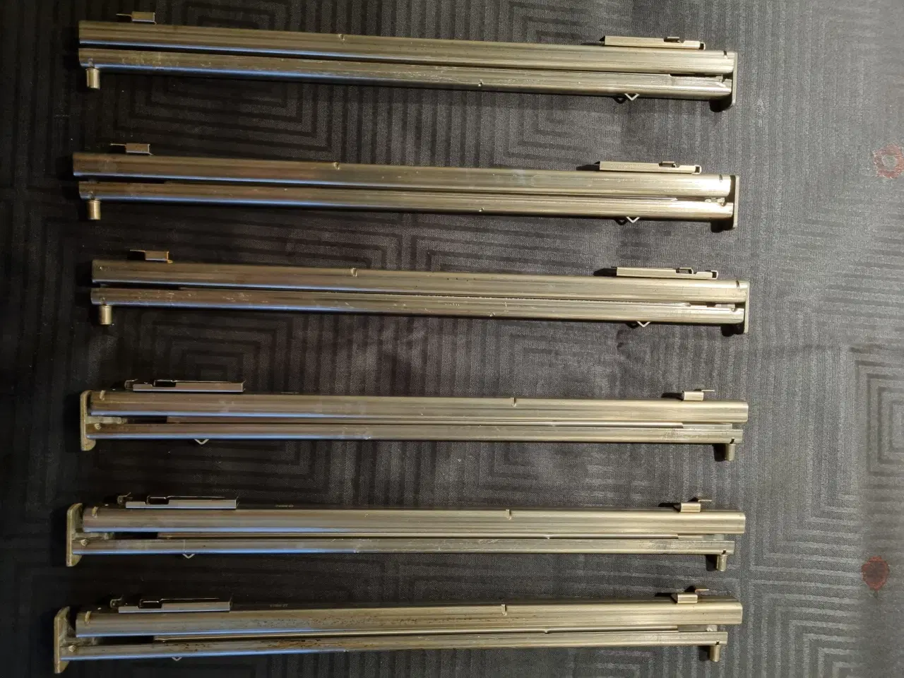 Billede 3 - teleskopglidestænger til indbygningsovn