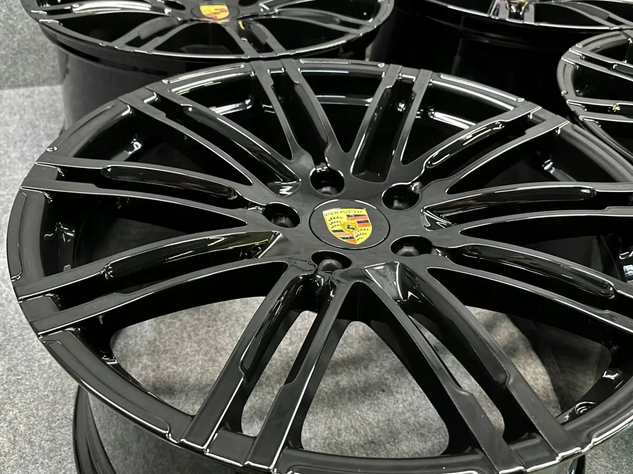 Billede 1 - ALUFÆLGE PORSCHE CAYENNE E3 7P5 21"