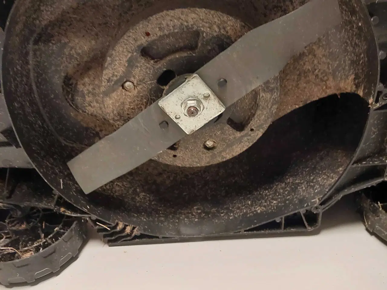 Billede 4 - Black Decker plæneklipper, kanttrimmer og hækkekli