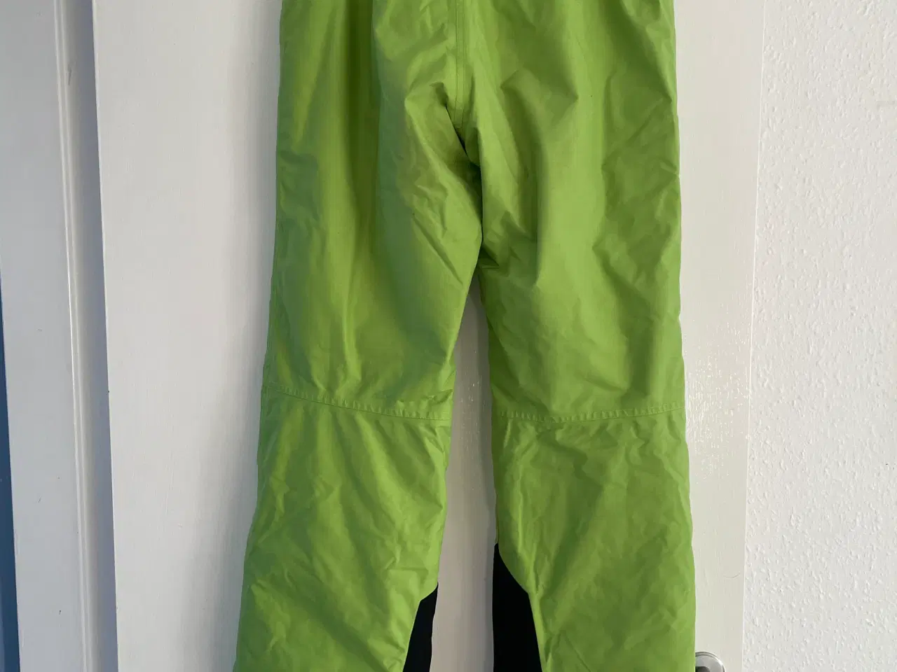 Billede 2 - Dame: Peak Gore-tex skibuks str S 