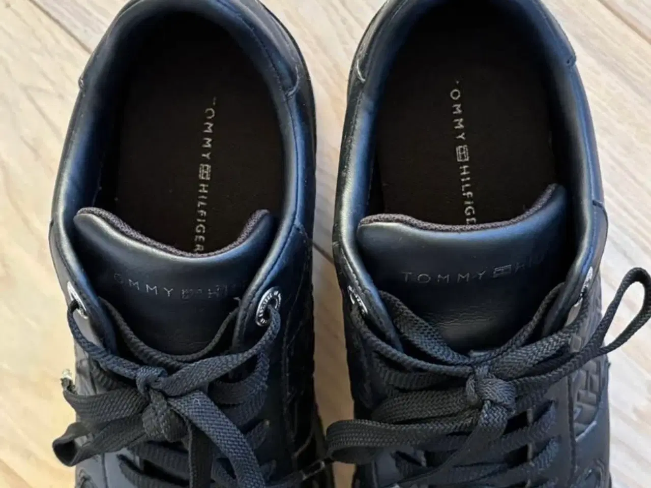 Billede 4 - Tommy Hilfiger sneakers